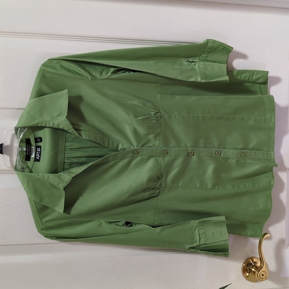 Apt. 9 Essentials Women's 3/4 Sleeve Button Down Fitted Shirt Sz Sm - Picture 1 of 6